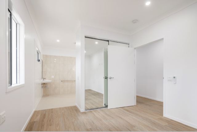 SDA Fully Accessible 1 x 2 Duplex Mount Louisa, Townsville — Home image 7