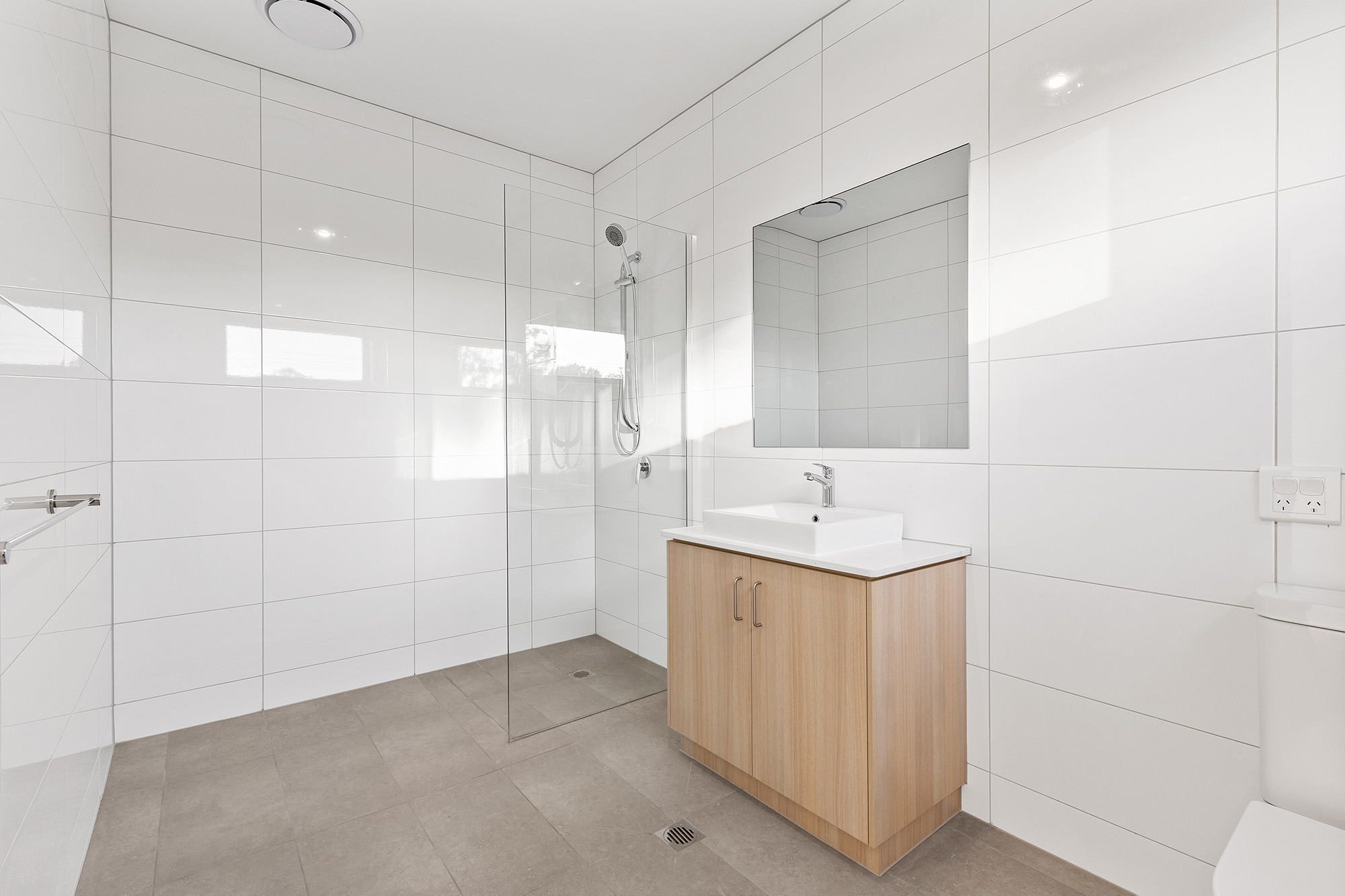 Improved Livability SDA minutes away from Carrum Beach and Patterson Lakes! — Home image 6
