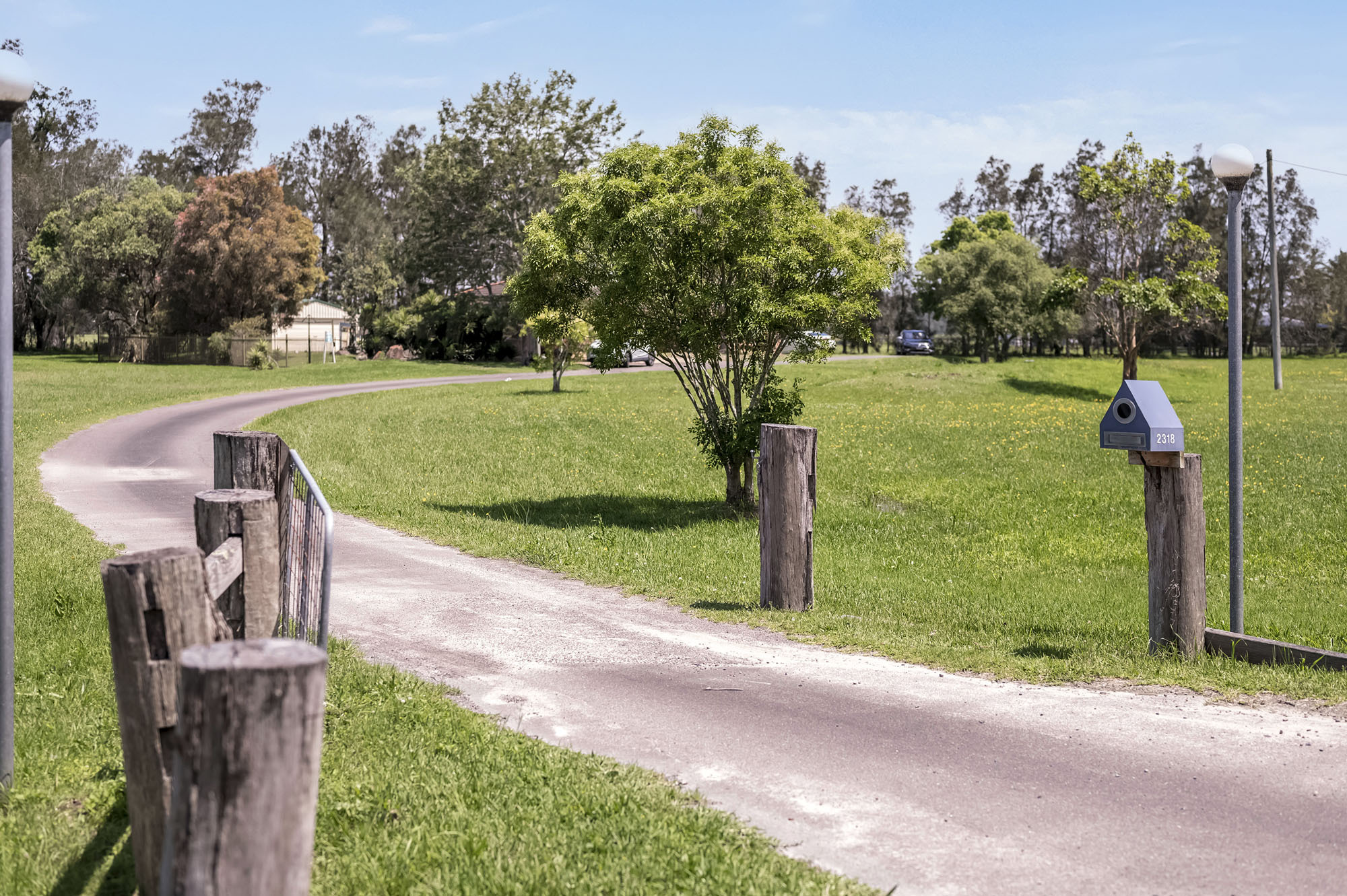 Self contained studio unit in Williamtown on acreage — Home image 8
