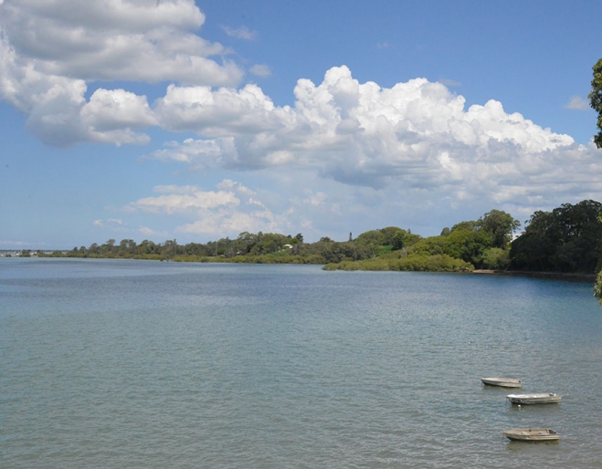 WORK WITH US TO CUSTOMISE YOUR ROBUST VILLA in Redland Bay