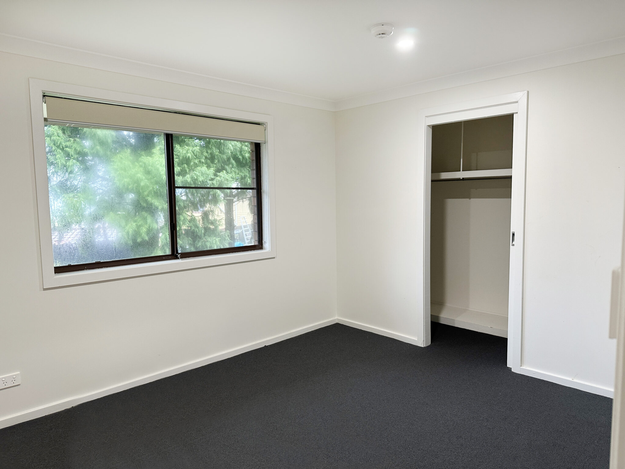Single occupancy 2 bed villa, designed for Independent living in a great location — Home image 8