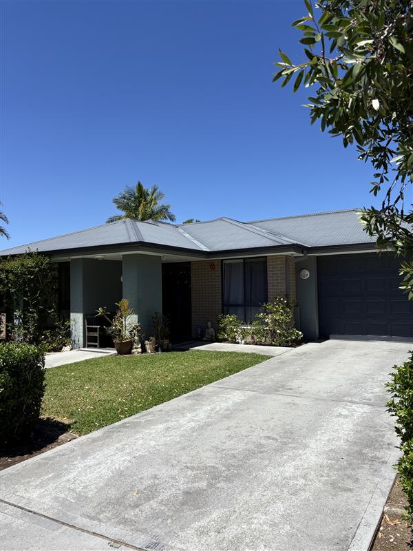 Point Clare — Home image 2