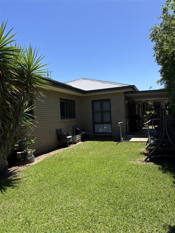 Point Clare — Home image 5