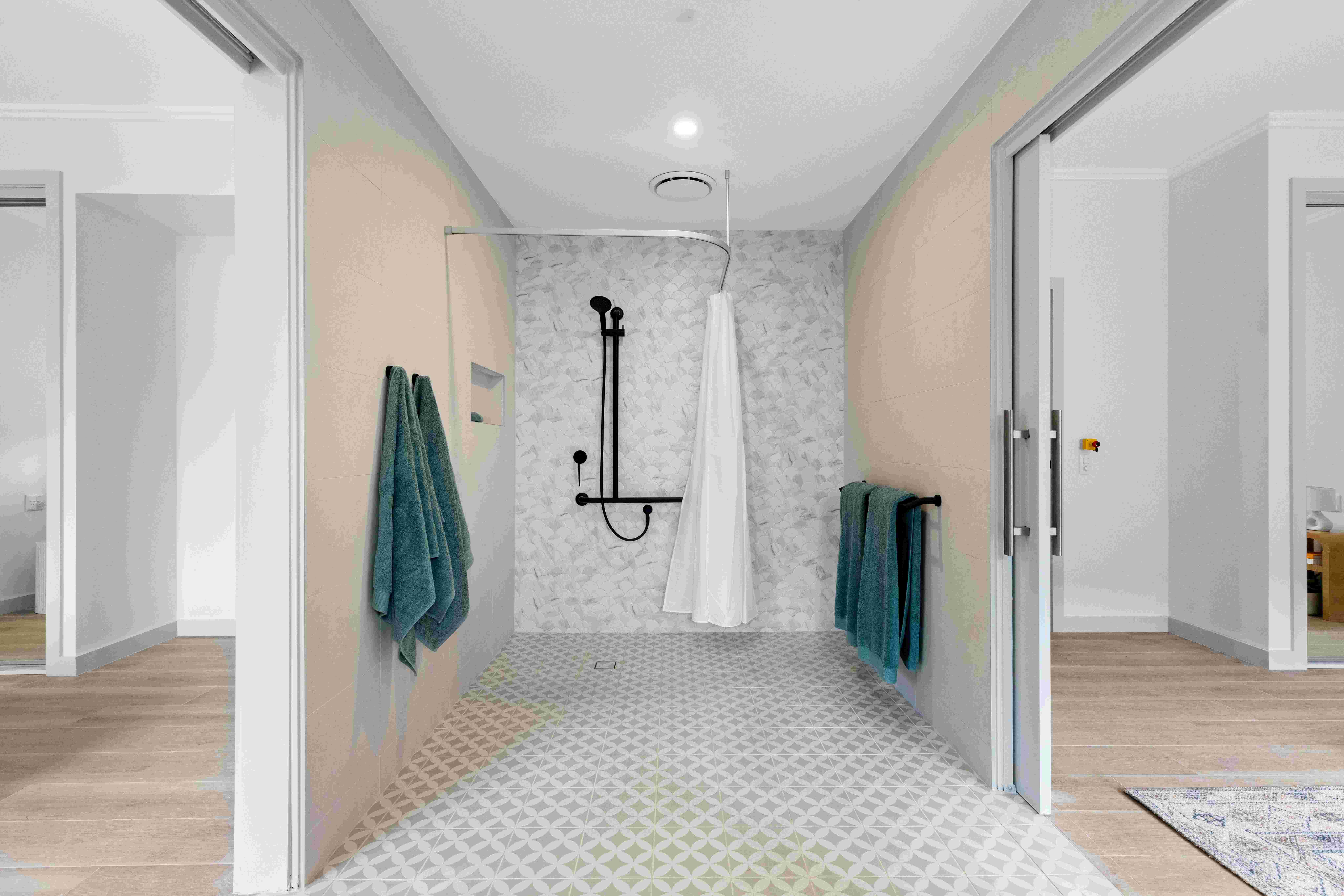 Banora Point: 1 and 2 Bedroom HPS Apartments — Home image 4