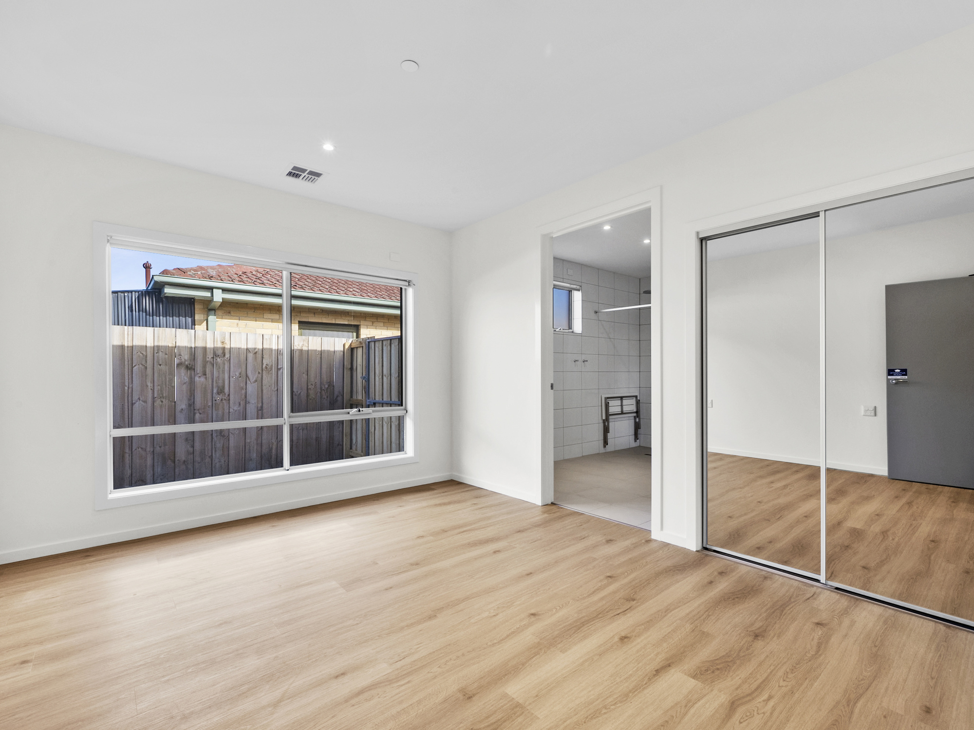 Boronia Avenue, Dandenong North — Home image 5