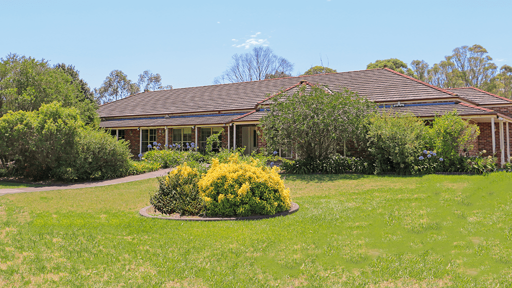 Attractive single-level home in a peaceful location in Catherine Field