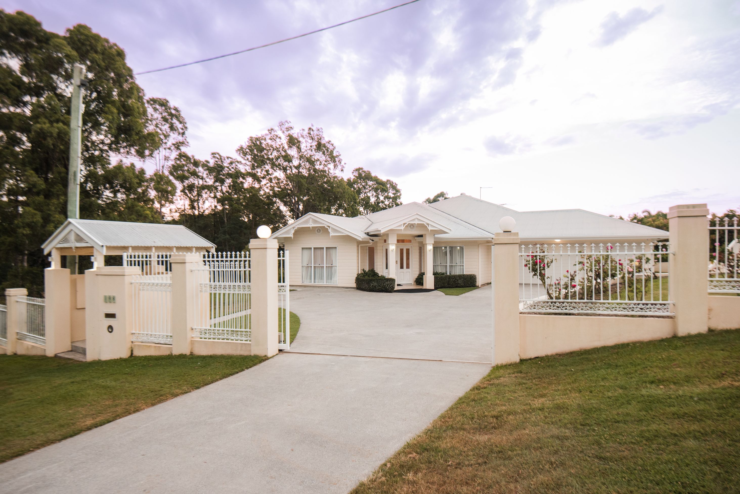 Luxury Short and Medium Term Accommodation — Home image 2