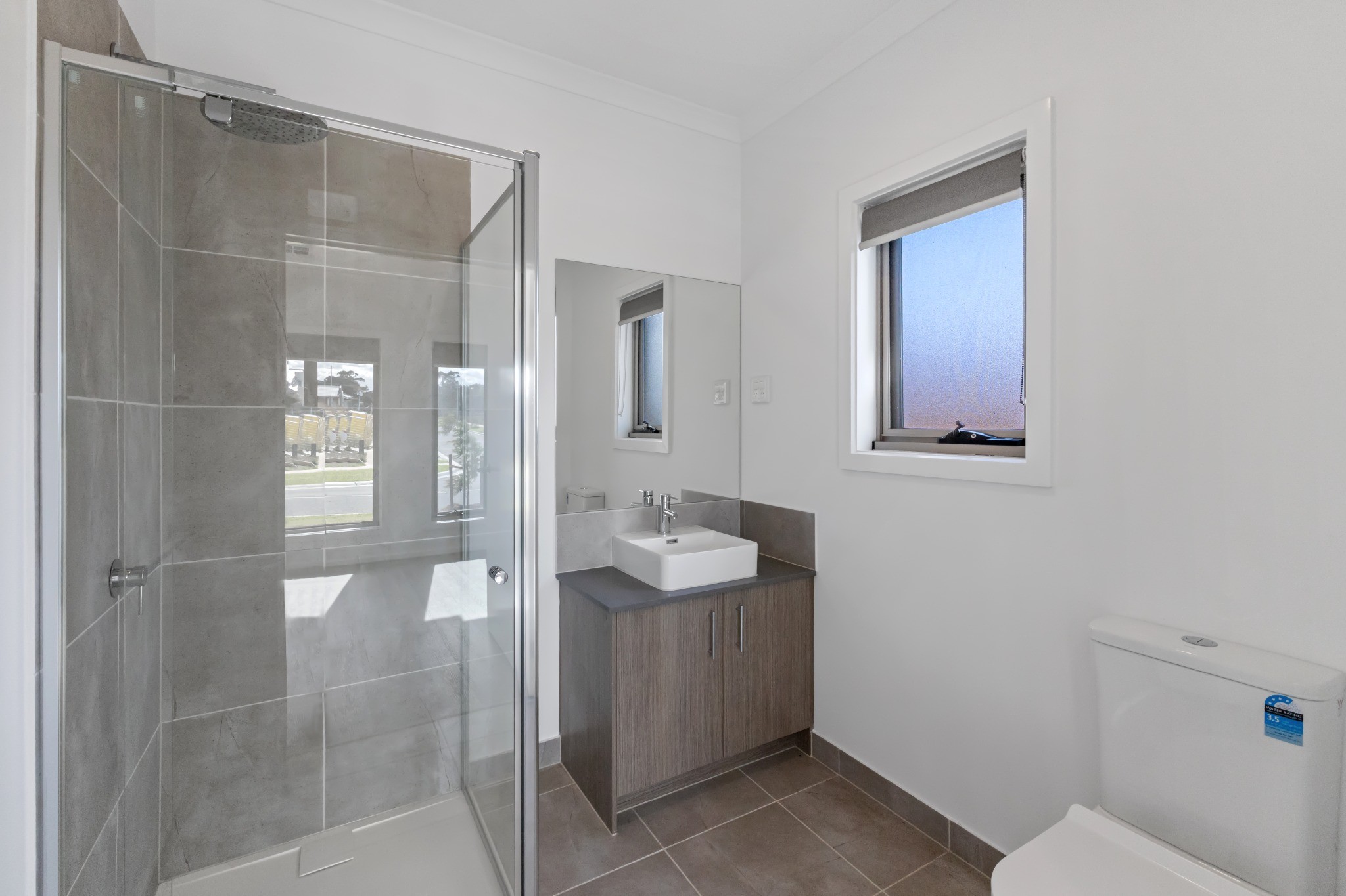 MERIDIE, Darley, VIC - ROBUST/IL — Home image 6