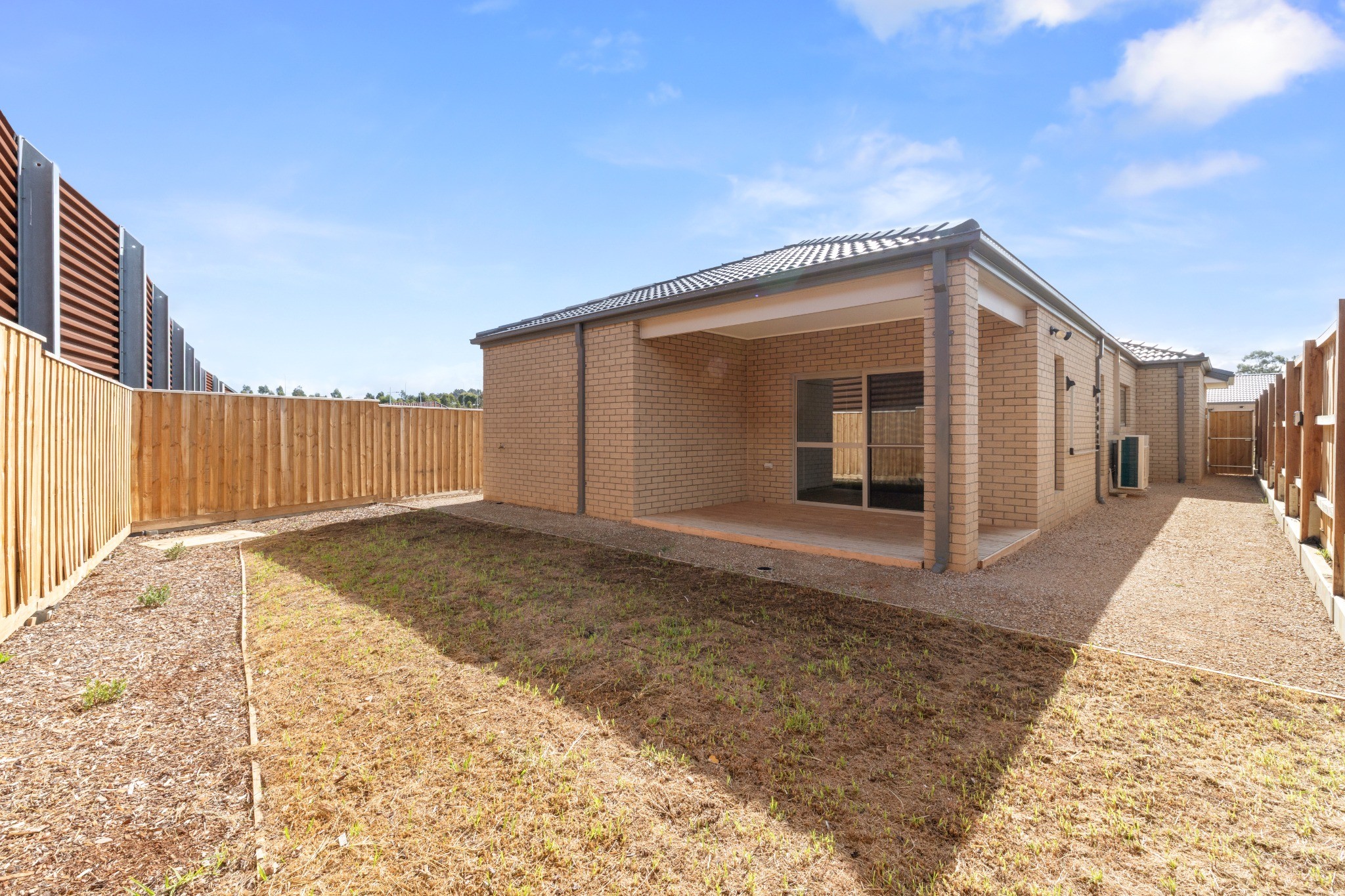 MERIDIE, Darley, VIC - ROBUST/IL — Home image 8